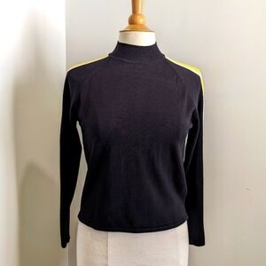 𝅺DIVIDED Black Cropped high neck Sweater with Sleeve Stripe M